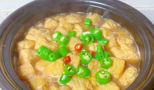 豆腐和它天生一对，后悔没早发现！焖一焖鲜透了，更软嫩、还爆汁