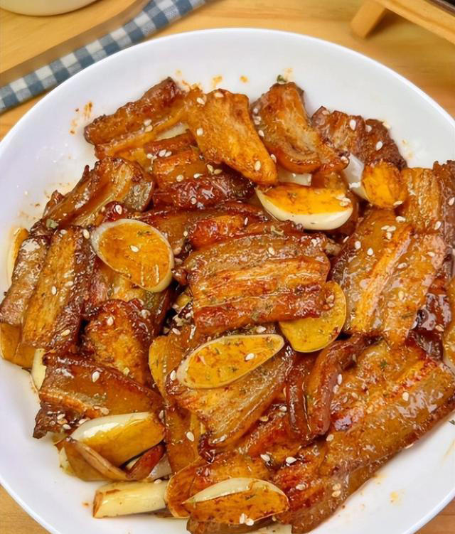 五花肉怎样做最好吃？这4种做法一定要收藏，鲜香不肥腻