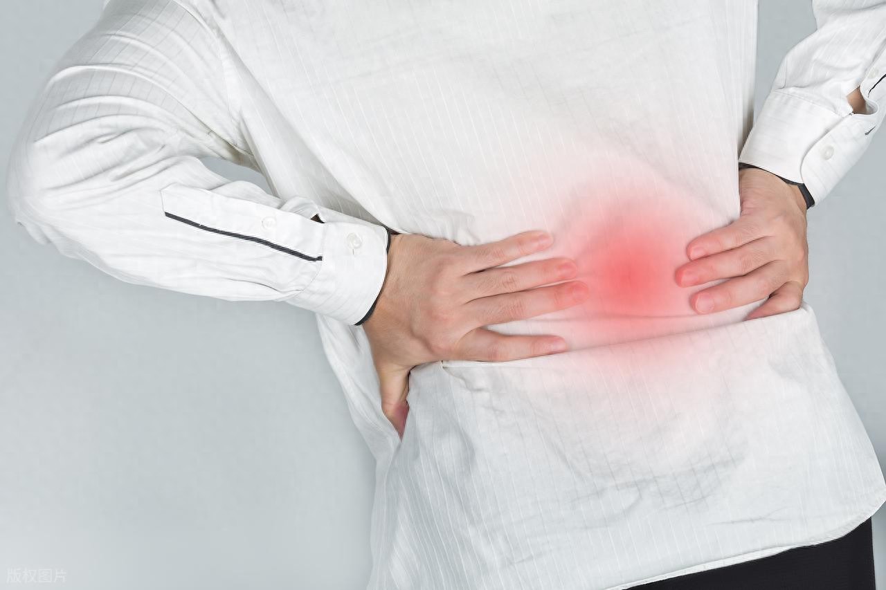 杜仲强腰固肾妙，配准两味引经药，药力沉腰脊补得又稳又扎实！