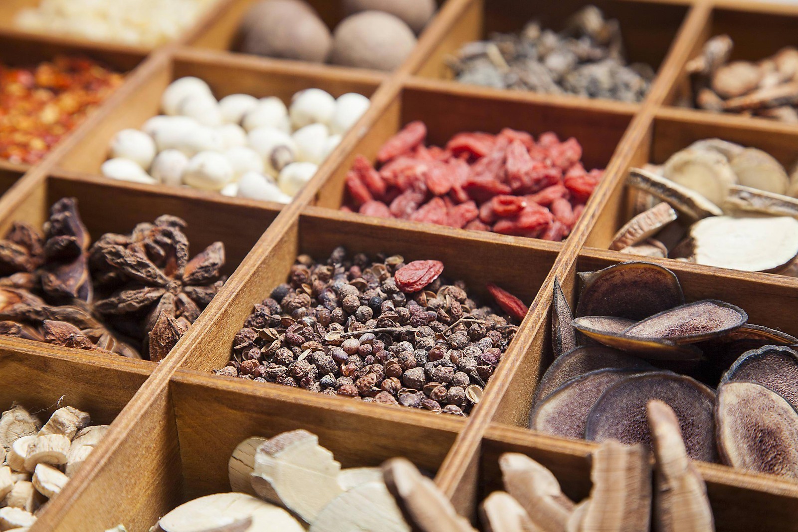 虚不虚看大便，阳虚是水便、气虚是细便、阴虚是羊粪蛋便