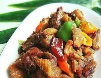 花生猪脚软糯喷香，家常做法简单，你也能做出饭店味？