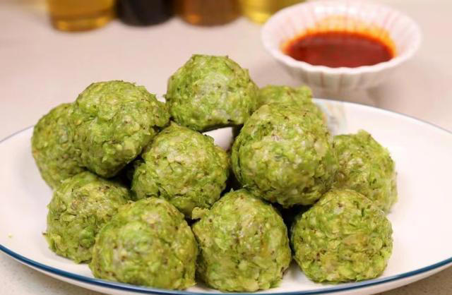 春天吃菜别花钱，这8种野菜遍地都有，营养美味，错过又得等一年