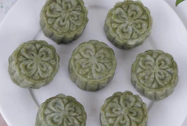 春天吃菜别花钱，这8种野菜遍地都有，营养美味，错过又得等一年