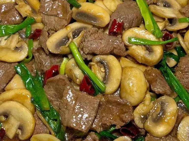 想增强体质？这八种荤素菜多吃，补充蛋白矿物质好吸收