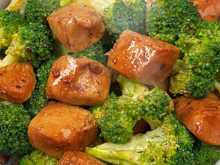 想增强体质？这八种荤素菜多吃，补充蛋白矿物质好吸收