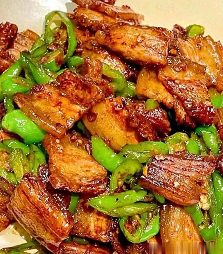 一周菜谱不愁！10道国民下饭菜，让家人吃饭更香