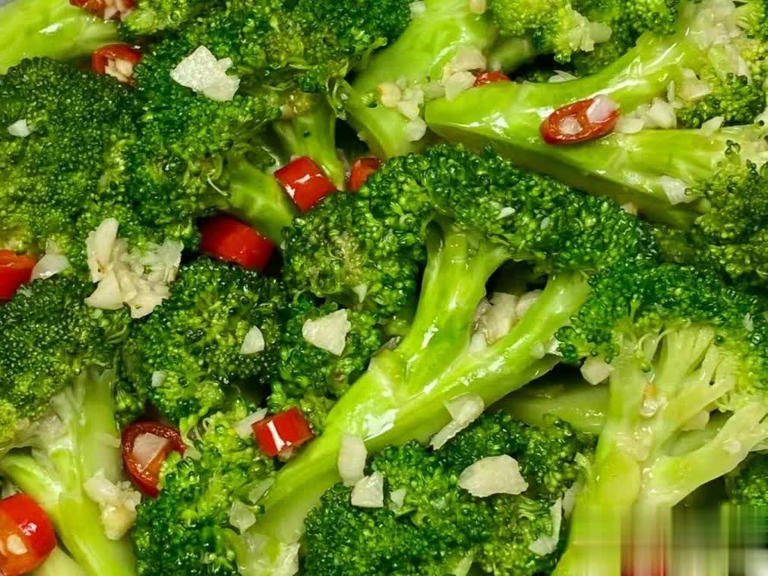 调养脾胃、强健筋骨，这八道菜值得多吃！