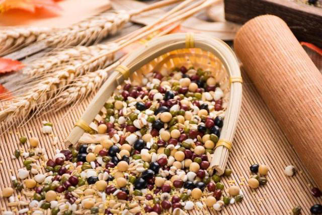 长不长寿，看耳朵就知道？医生提醒：耳朵这2个表现一定多注意！