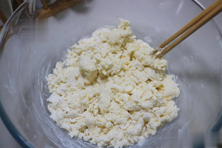 不用发面的家常烙饼，柔软多层凉了不硬，好做不翻车