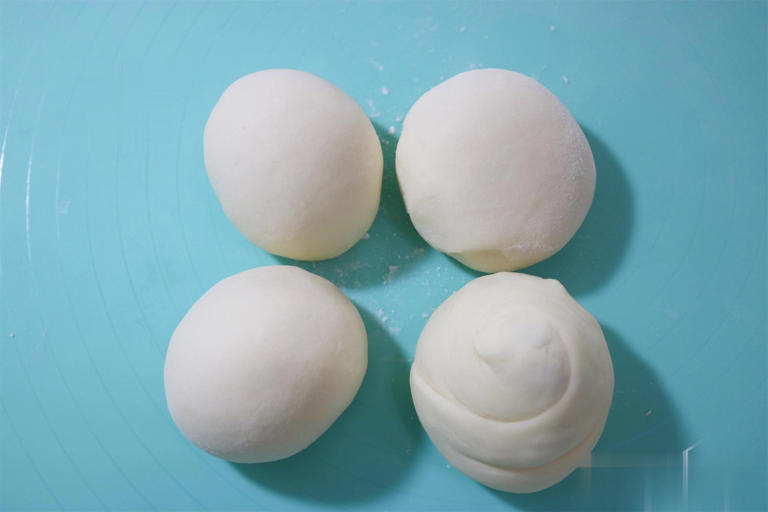 不用发面的家常烙饼，柔软多层凉了不硬，好做不翻车