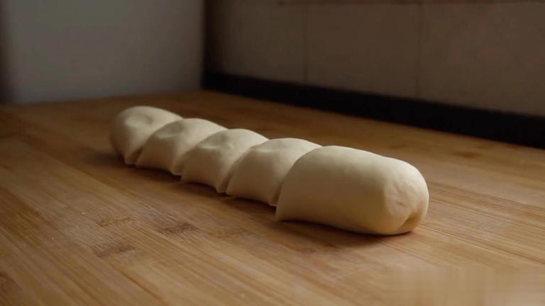 新手必学！蓬松暄软好消化的家常千层饼做法，能一层层撕着吃