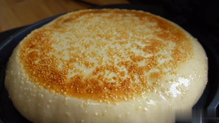 新手必学！蓬松暄软好消化的家常千层饼做法，能一层层撕着吃