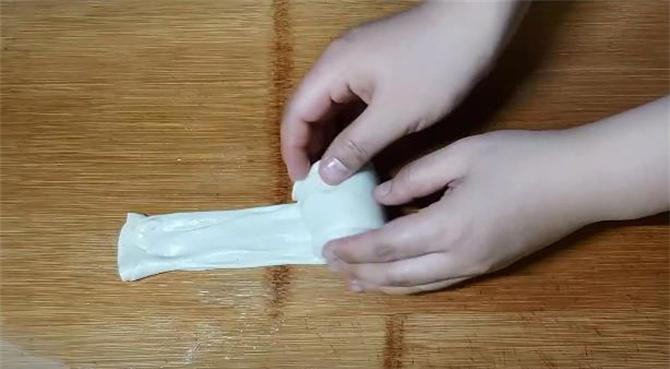 早餐快速烙饼方法，30秒一张，保证柔软多层，简单零失败