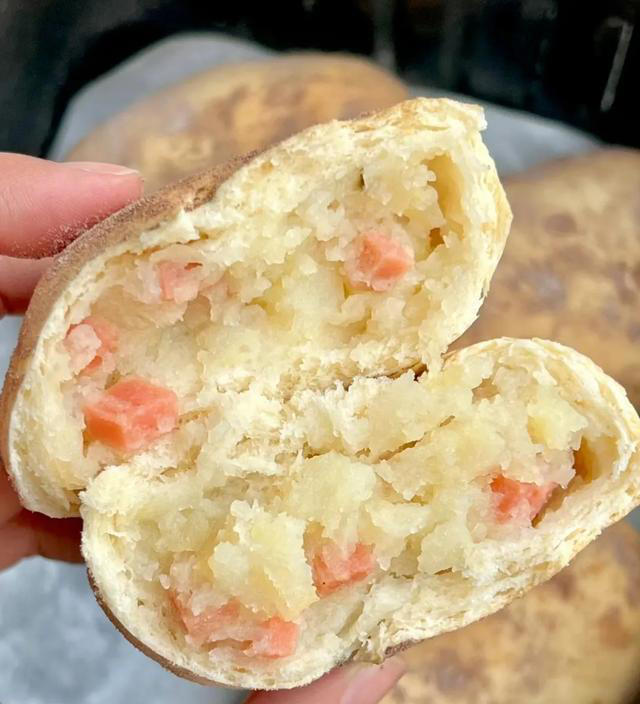 6种做法，在家做面包，跟外面买的一样好吃，蓬松暄软，简单好做