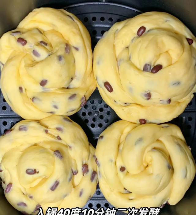 6种做法，在家做面包，跟外面买的一样好吃，蓬松暄软，简单好做