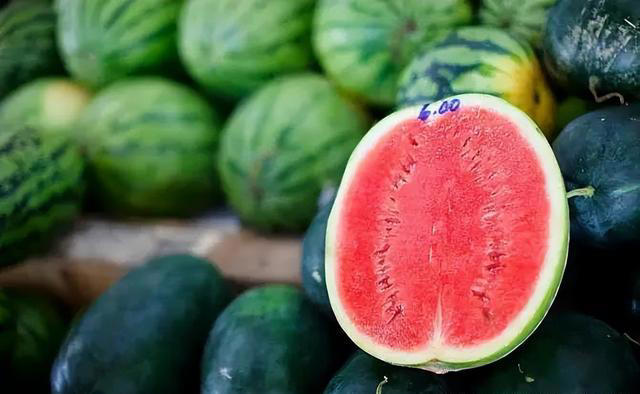 湿气重，“多吃3种除湿菜、少吃2果”