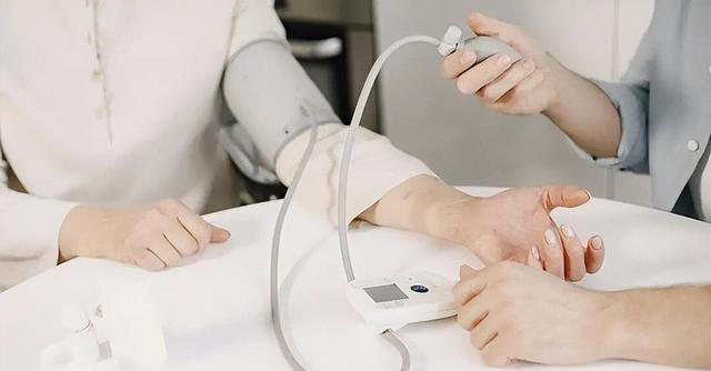 绝大多数的高血压，记住一个原则就够了，中老年朋友最好都知道