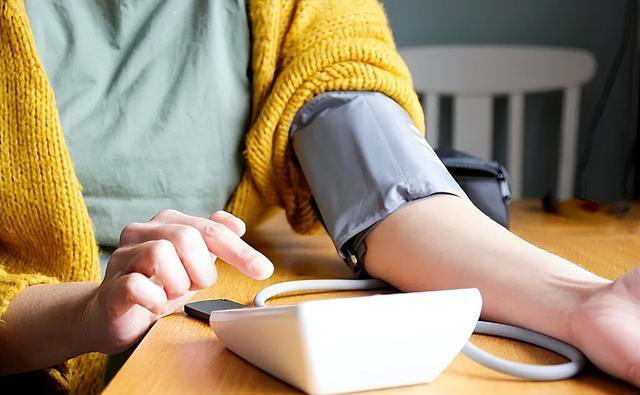 绝大多数的高血压，记住一个原则就够了，中老年朋友最好都知道