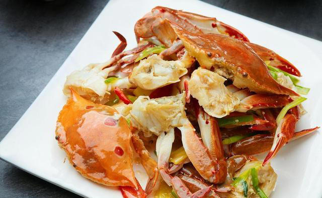 这4种食物不能二次加热，吃不完该扔就得扔，别因小失大!