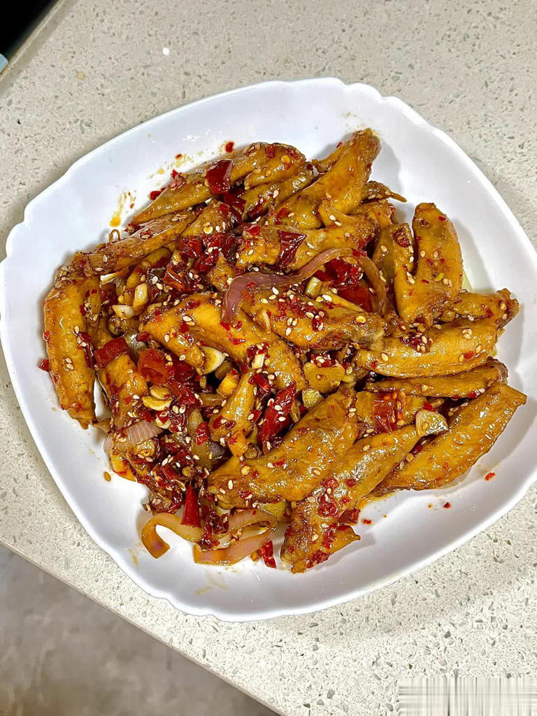 这3道菜香香辣辣超解馋，下饭下酒，大人孩子都爱