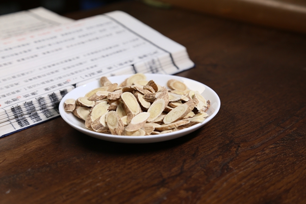 吃中药的时候可以吃退烧药吗 退热用药的联用建议