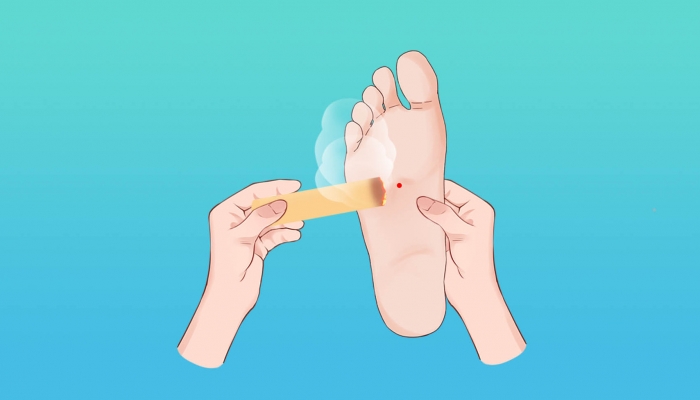艾灸脚底的好处和坏处 哪8种人不能艾灸