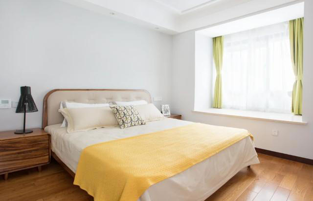 建议大家：不管卧室多大，尽量别放这4样东西，看完转告家里人！