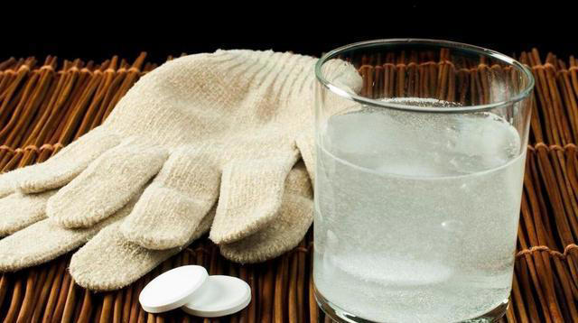 花盆里撒一把，不管多难养的花，叶绿根壮长势旺，不黄叶不烂根