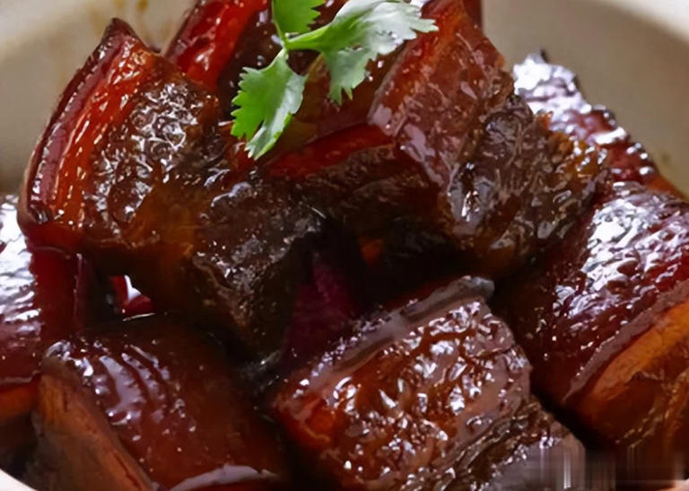 盘点五花肉10大风味吃法，肥而不腻嫩鲜滋补