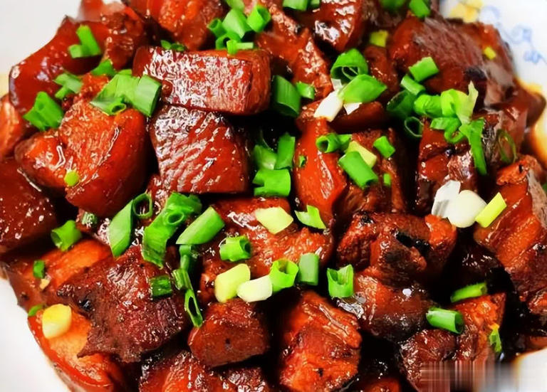 盘点五花肉10大风味吃法，肥而不腻嫩鲜滋补