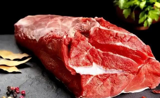 年龄越大，越要多吃肉？医生建议：55岁之后，3种肉可以多吃