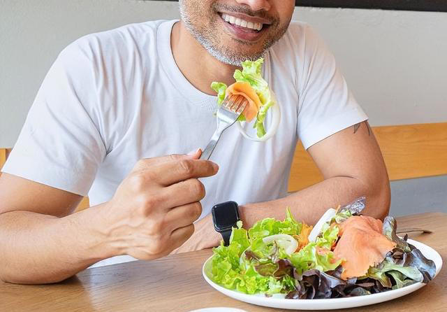 “老得慢”的男人，大多有5个好习惯，你能坚持几个？