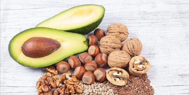 阿尔茨海默病者逐渐增多，50岁后，尽量改掉4个坏习惯