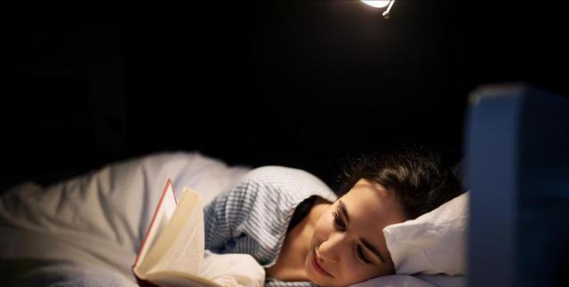 阿尔茨海默病者逐渐增多，50岁后，尽量改掉4个坏习惯