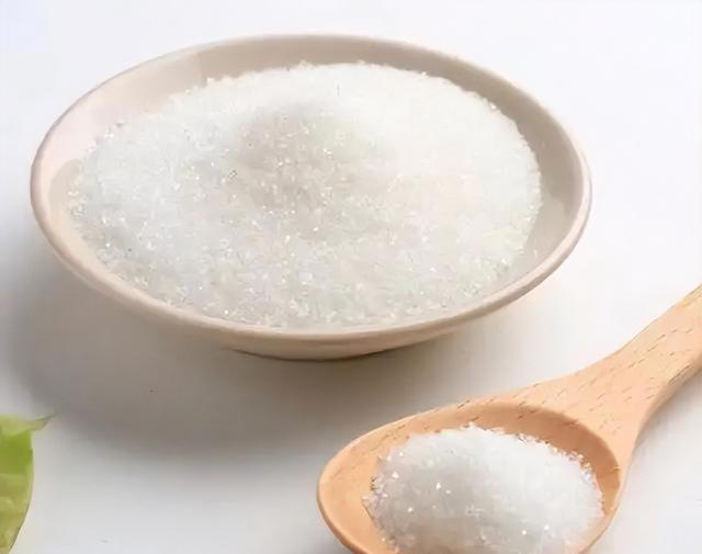 尿毒症的人越来越多，医生告诫：4种食物尽量少吃，肾会感激你