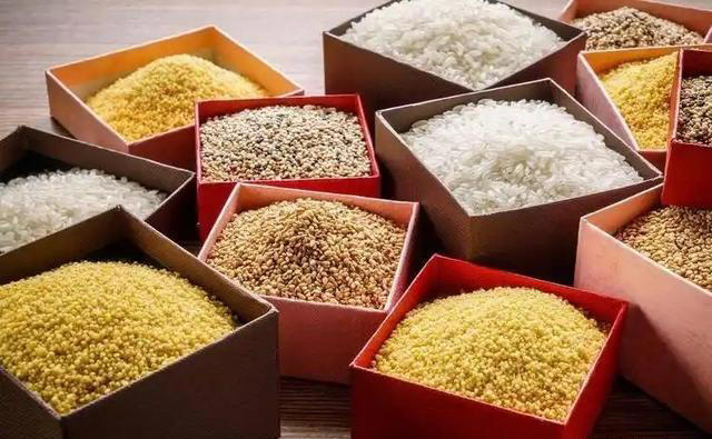 尿毒症的人越来越多，医生告诫：4种食物尽量少吃，肾会感激你