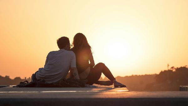 夫妻之间，如果出现这几种情况，建议考虑离婚