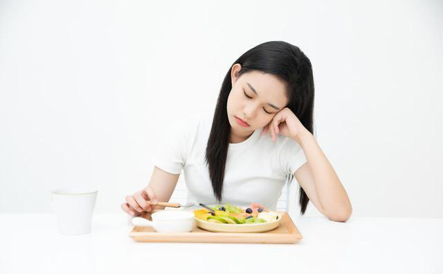 医生总结：人患恶性肿瘤前1年，身体一般会发出5个预警信号