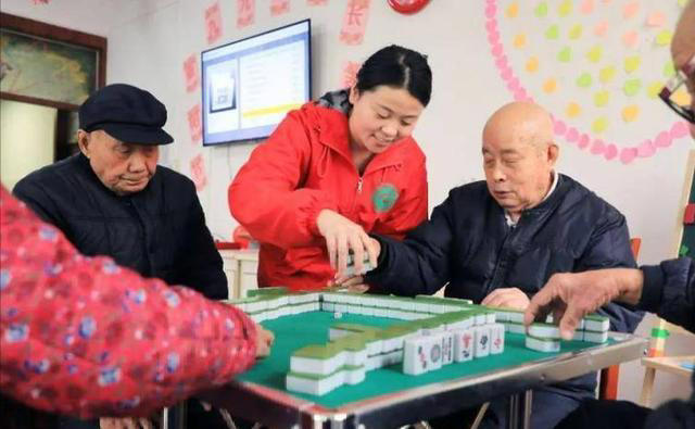 多名医生呼吁：痛风病人停止食用，比海鲜还升尿酸，趁早撤下餐桌