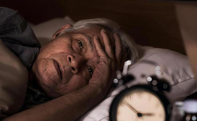 多名医生呼吁：痛风病人停止食用，比海鲜还升尿酸，趁早撤下餐桌