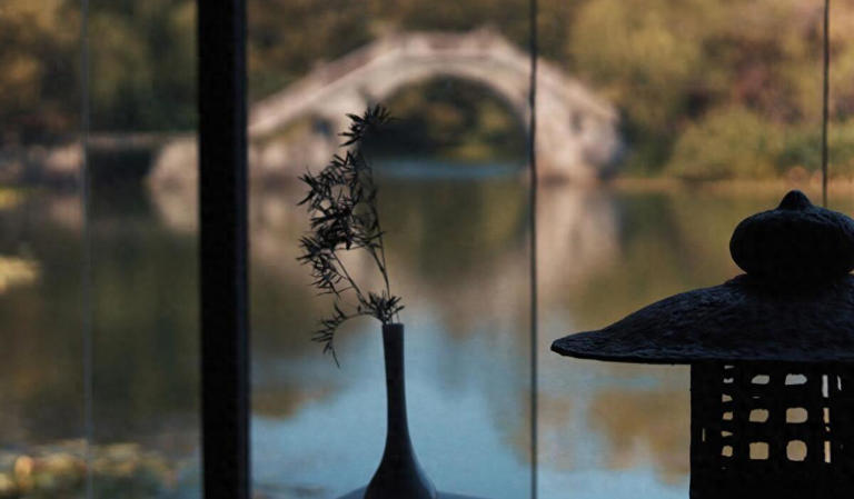 中年以后，真正聪明的人，都选择 “低配”生活，而不是“高配”