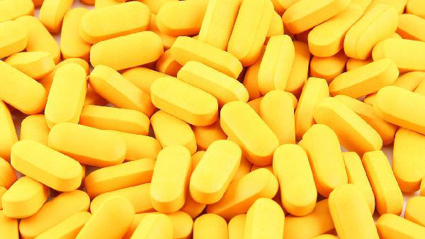 3种保健品别再碰！医生警告：吃多了伤身更严重