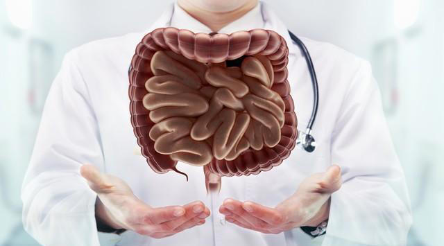 身体有3种异常症状？也许是肠癌来“敲门”，医生提醒：及时就医