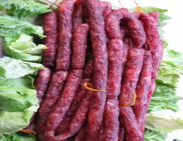 经常吃花生，对血管是好是坏？医生坦言：5种食物尽量少吃