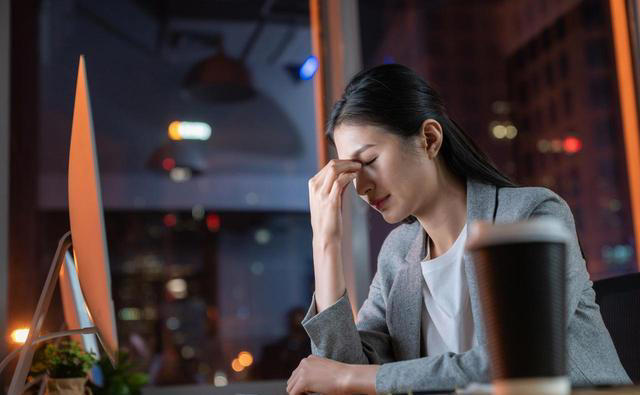 学医后才知道，血脂最危险信号，不是头晕，而是频繁出现5症状