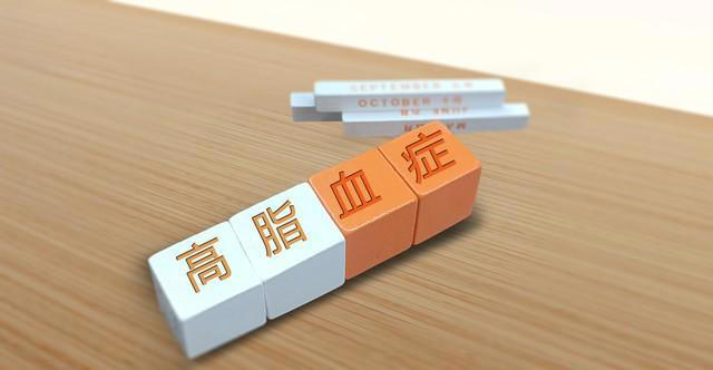 学医后才知道，血脂最危险信号，不是头晕，而是频繁出现5症状