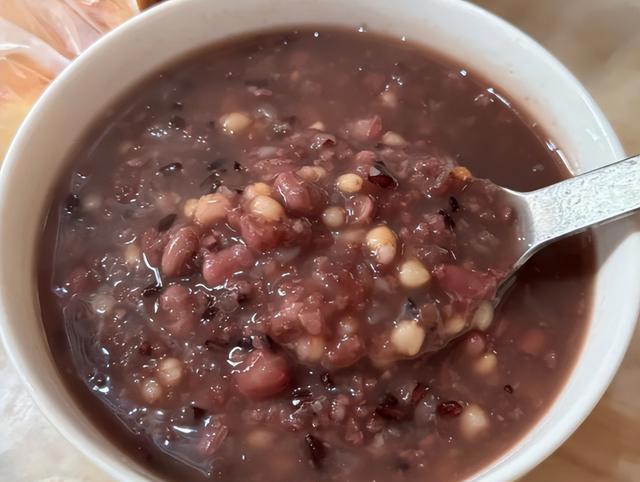 3种杂粮被入“黑名单”？血管不好的人，再爱也要少吃，很多人还在天天吃