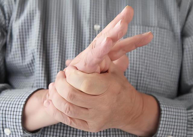 男性如果过了60岁，还能完成这六件事，或说明身体素质不错