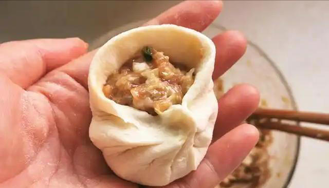 早上为什么不建议吃包子？医生：不止包子，这3类食物，也要少碰