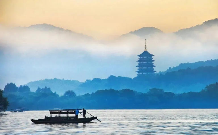 有两种人，看似“缺心眼”，实际“聪明绝顶”，堪称“大智若愚”